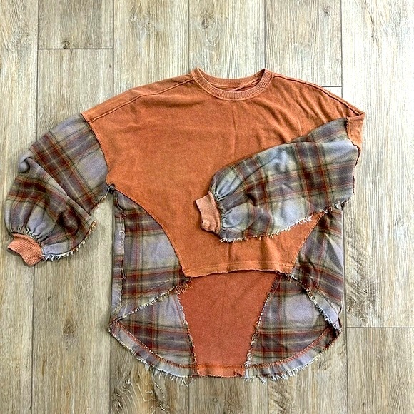 Free People Tops - We The Free Milly Pullover Brown Plaid Flannel Balloon Sleeve Tee Raw Hem XS